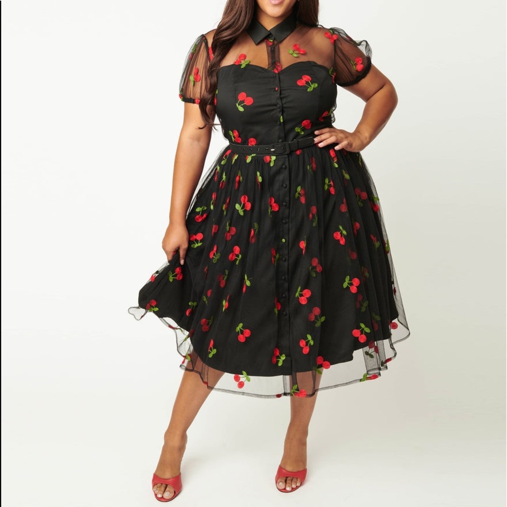 Unique Vintage Black & Red Embroidered Cherry Hollie Swing Dress × 1
XL/14